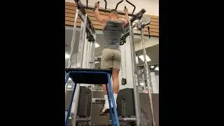 Neutral wide grip pull ups with controlled tempo into forced negatives. #gym #calisthenics