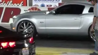 2011 Mustang 5.0 vs 2011 Camaro SS 1/4 Mile