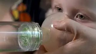 How to use an asthma puffer with a spacer and mask - 4 years and younger