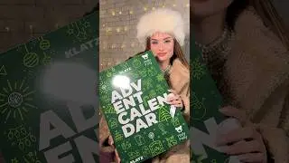 Открываем мультибрендовый АДВЕНТ-календарь🎄В нем собраны три бренда: Holly Polly, KLATZ, Cool Rule