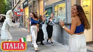 The Historical Town of Naples, Italy 🤩 Scary Human Statue Prank | Italia/2022