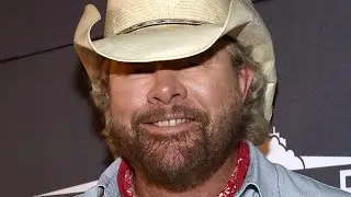 Toby Keith's Cause Of Death Explained