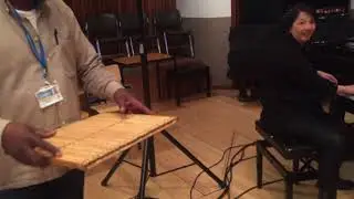 Kai-ya Chang jammin' with Dizu Plaatjies' Kayamba - Brazilian Style