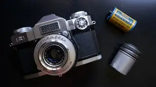 Zeiss Ikon Contaflex Super film loading