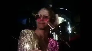 Don't Let The Sun Go Down On Me - Elton John - Live in London 1974