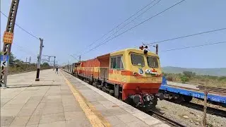 Extremely aggressive WDP4D Ernakulam Duronto attacks Kelve Road at 130 kmph