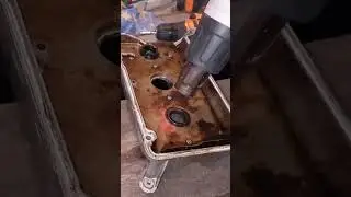 ремонт авто, сальники свечных колодцев 