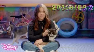 Ariel Puppy Challenge #2 😍| ZOMBIES 2 | Disney Channel UK