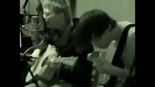 Thom and Jonny (Radiohead) - There There (Acoustic version) | Live at Electric Lady 2003 (HQ, HD)