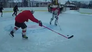 Хоккей на площади Куйбышеева в Самаре