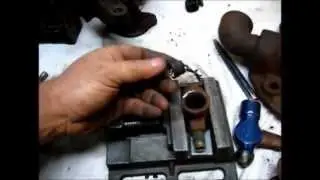 IHC ENGINE  rusty pipe remove