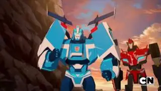 Transformers: Robots in Disguise: Combiner Force: Meet Blurr