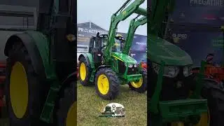 Трактора John Deere на выставке в Румыний!