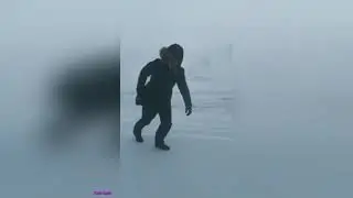 Чо,ты ещё лежишь? Давай вставай! На работу пора!!! Ай, не пойду я никуда!