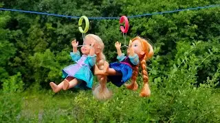 Zipline ! Elsa & Anna toddlers - Barbie - fun adventure - Lego
