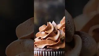 6 Minute CHOCOLATE BUTTERCREAM FROSTING #shorts