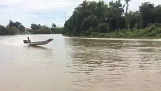 fast boats on water - King of boats match | Kampong Thom