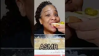 [ASMR EATING] Homemade Tuna Melt with Ramen Noodles 🍜