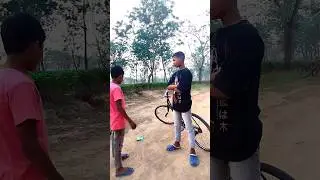 😆😆😲cycle stund Attitude  #viral cycle #cycle stunt #shorts #cyclen #cycle wheelie cycle funni video