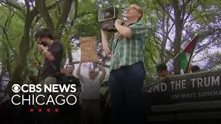 Protesters gather outside Trumps Chicago Q&A