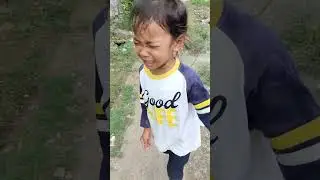 Risa sama Fais lagi main