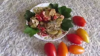 Как вкусно приготовить минтай.  Минтай под соусом из сметаны и томата.