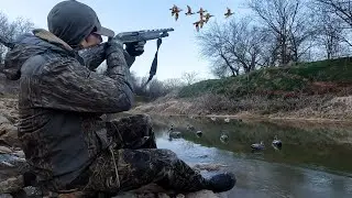 Duck Hunting A TINY Creek | MIXED BAG In Frigid Temps