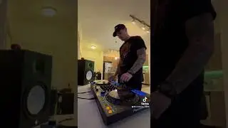 I made Pushin 🅿️ A House track