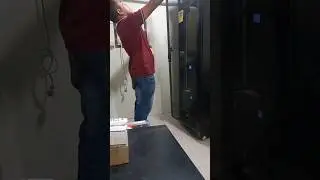 Para Iwas SERVERS Problem, Ito Gawin Mo😆 #funnytech #techsupport #funnyvideo #funnyshorts