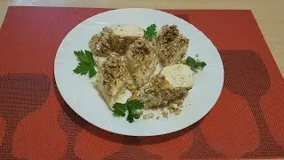 Закуска с сыром и грецкими орехами в омлете