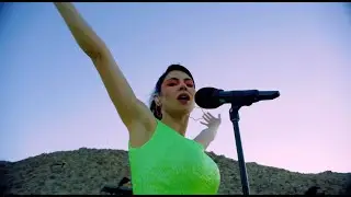 MARINA - Bubblegum Bitch (Live from the Desert)