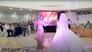 Ене мен келіннің биі бәрін таң қалдырды.The dance of the mother-in-law and daughter-in-law amazed