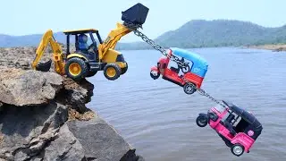 CNG Auto Rickshaw Accident Big River Pulling Out JCB 3dx Xpert ? Cartoon video | Dumper Truck CS Toy