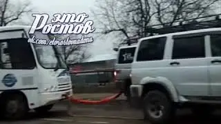 В пос.Темерницком джиперы вытащили с обочины застрявщий автобус №170 -15.01.20 - Это Ростов-на-Дону!