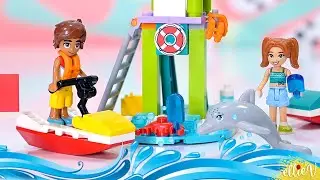 Blink twice if you need help Leo 😱🏝️ LEGO Friends Beach Water Scooter build & review