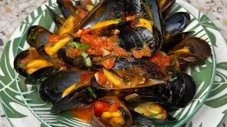 Mussels Napoli, Как Приготовить Мидии в Томатном Соусе - Это Очень Вкусно, Быстро и Просто