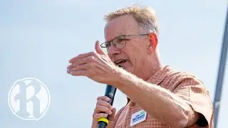 Iowa secretary of agriculture candidate John Norwood at the Des Moines Register Political Soapbox