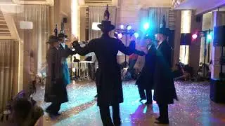 Еврейский танец с бутылками. Шоу-балет LIGHT. Одесса