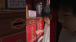 Chinese Kid Has INCREDIBLE English 🇨🇳