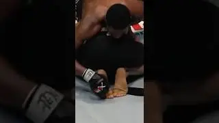 Kevin Holland ticked opponents feet during a fight 