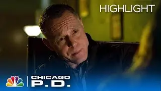 Voight Doesn't Want Upton to End Up Like Him - Chicago PD