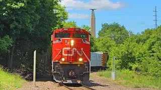 Big Canadian National SD70M-2 Leads 928 at Plattsburgh Amtrak Station