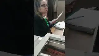 Социальная карта москвича не работает, а у экспертов Москвы 2 раза проверяющих её она работает.