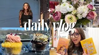 VLOG| Shopping at TJMaxx, mini book haul, 30th birthday planning!