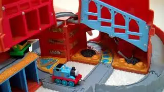 Take Along Take N Play Thomas & Friends Sodor Mine with Sounds Kids Toy Train Set Thomas T