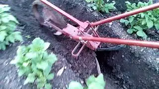 Ручной окучник СССР