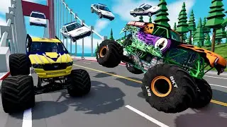 Monster Jam Mud Battle | Insane Races and High Speed Jumps
