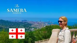 День Незалежності Грузії. Гора та церква Самеба в Батумі.