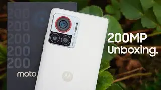 World's SHARPEST Smartphone Camera is HERE. (200MP)