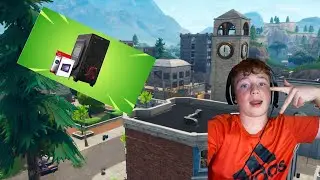 Playing fortnite on the Shinobee gaming pc